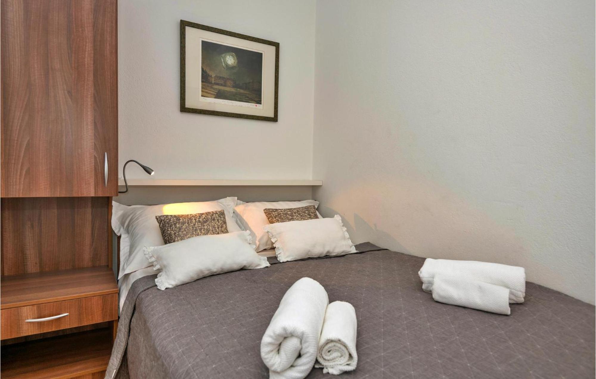 3 Bedroom Gorgeous Home In Makarska Exterior foto